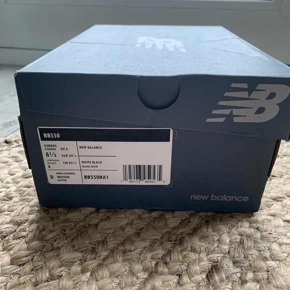 ❌ SOLD New Balance 550 NWT - Picture 4 of 7